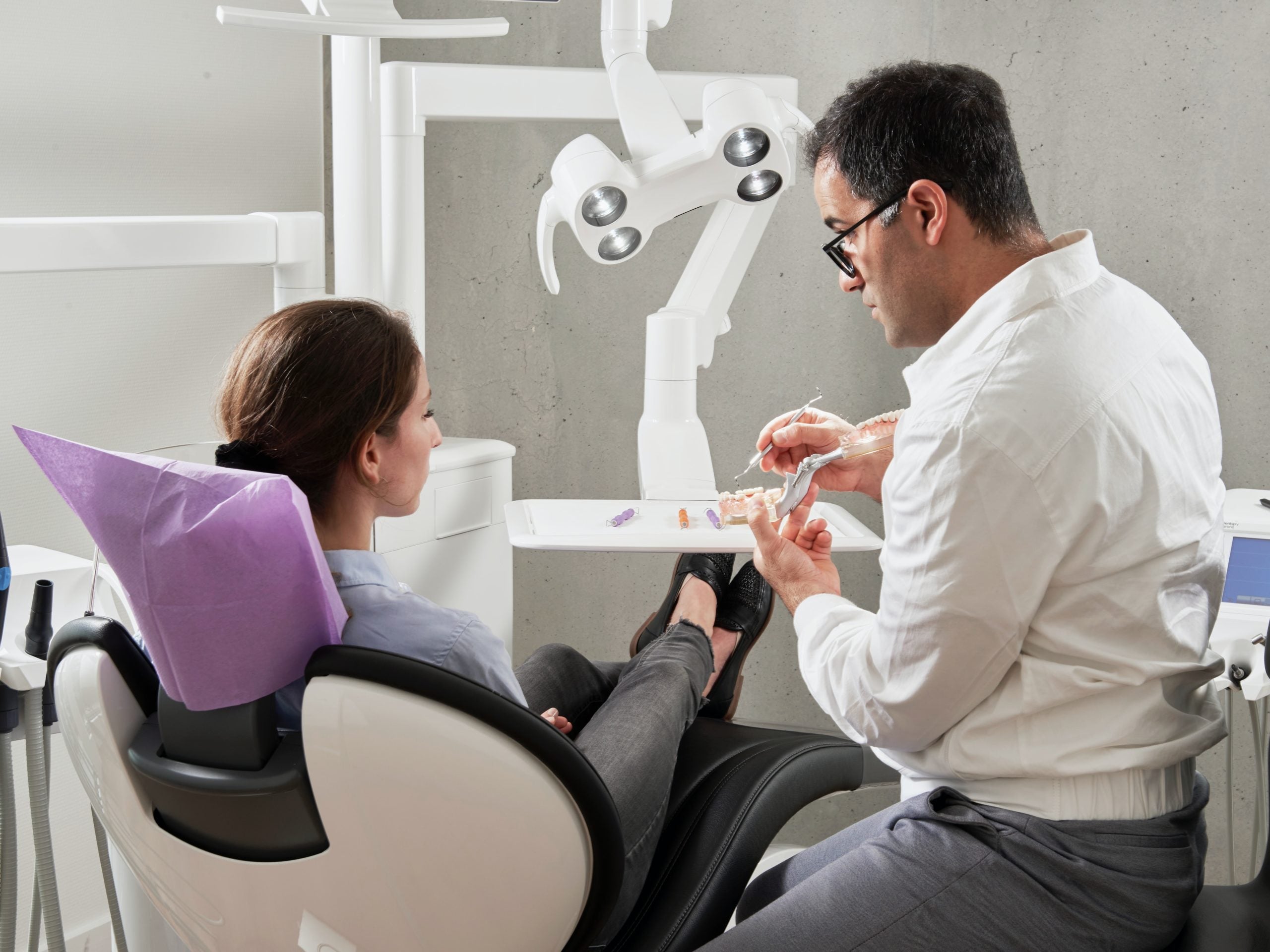 The Best Dental Composite Instruments to Help You Save Time & Stress Less