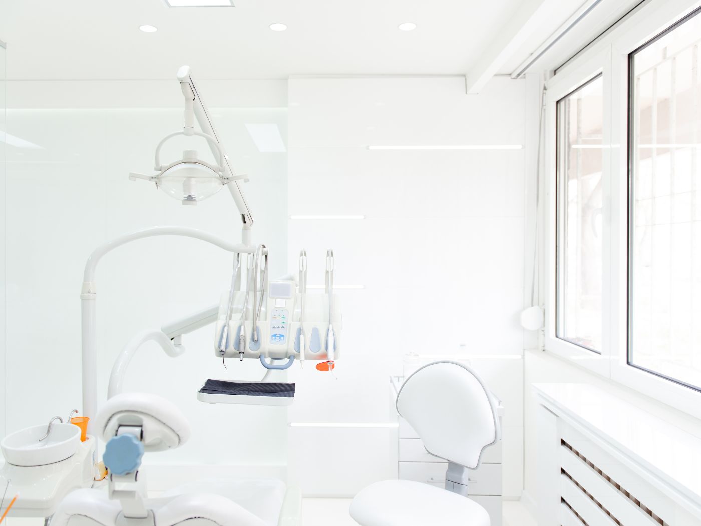 The Best Bur for Cutting PFM and Metal Crowns (Without the Dulling, and Wasted Chair Time)